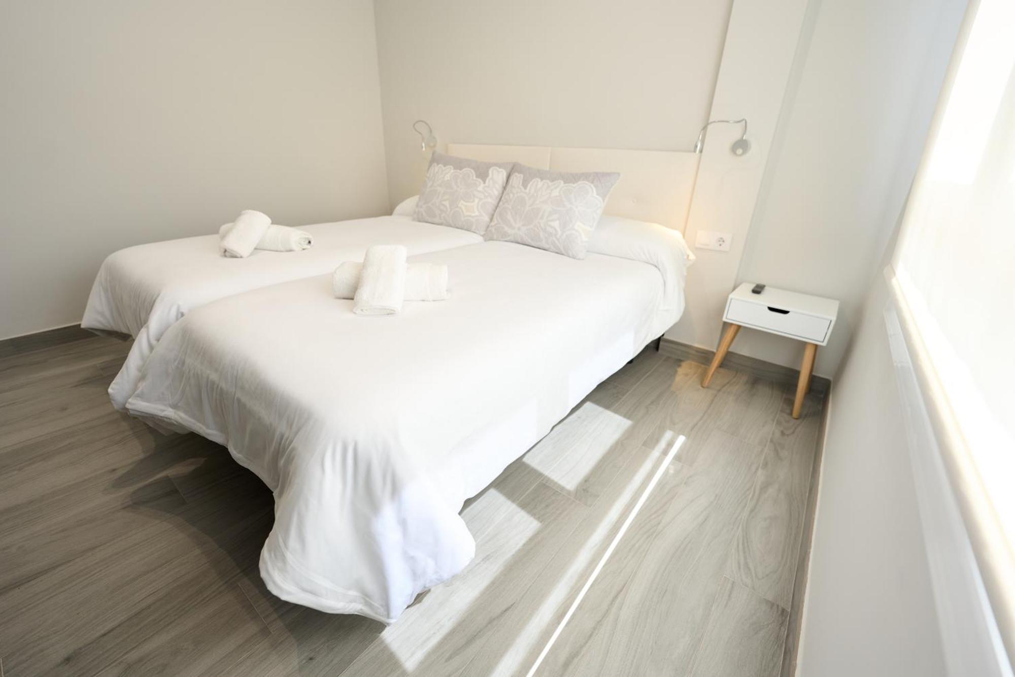 Paseo Maritimo - Apartamento A Estrenar, A Pie De Playa, Con 2 Banos Almería Eksteriør billede